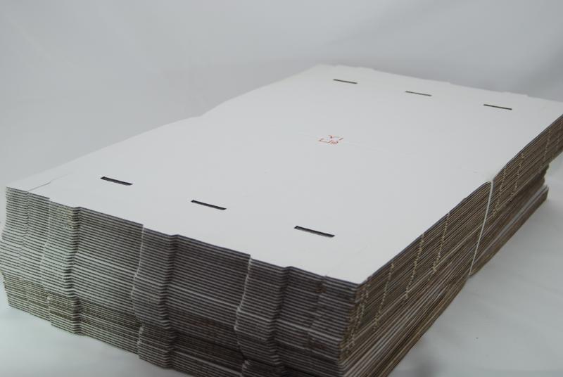 Bandeja automontable 498x330x32 - 2 bcos flejado en pq.50 uds.
