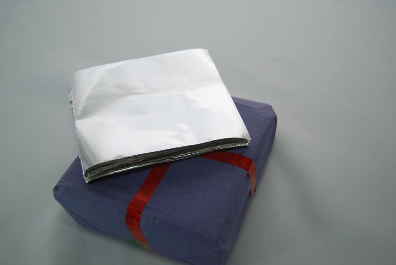 Papel met. color plata 10 x 10 (pq. 1 kg.)